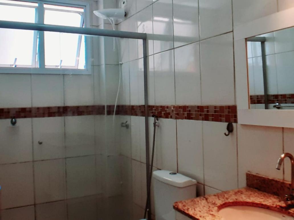Apartamento Vento E Mar - 2 Quartos Com Sacada Na Quadra Da Praia Do Gonzaga Сантус Екстер'єр фото